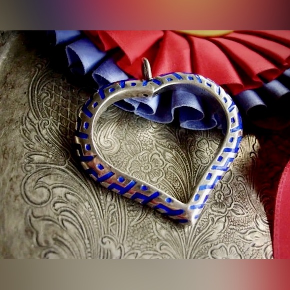 Rare Vintage GUCCI Cobalt Blue STERLING SILVER Enamel HEART Necklace Pendant GG - Picture 9 of 10